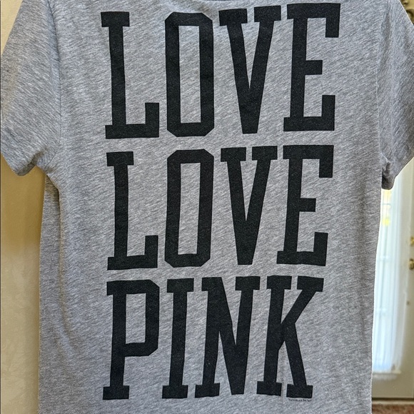 PINK Victoria's Secret Gray Love Pink Tee. Size Large. - Picture 9 of 10